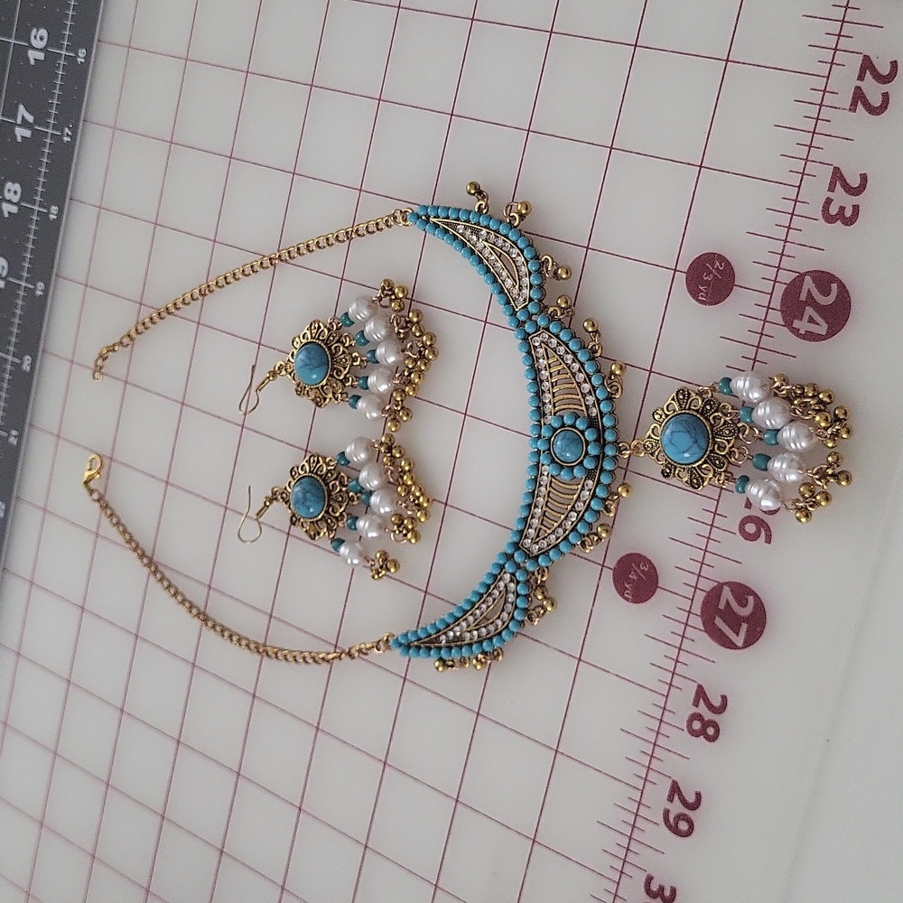 Faux Turquoise and Earring Combo